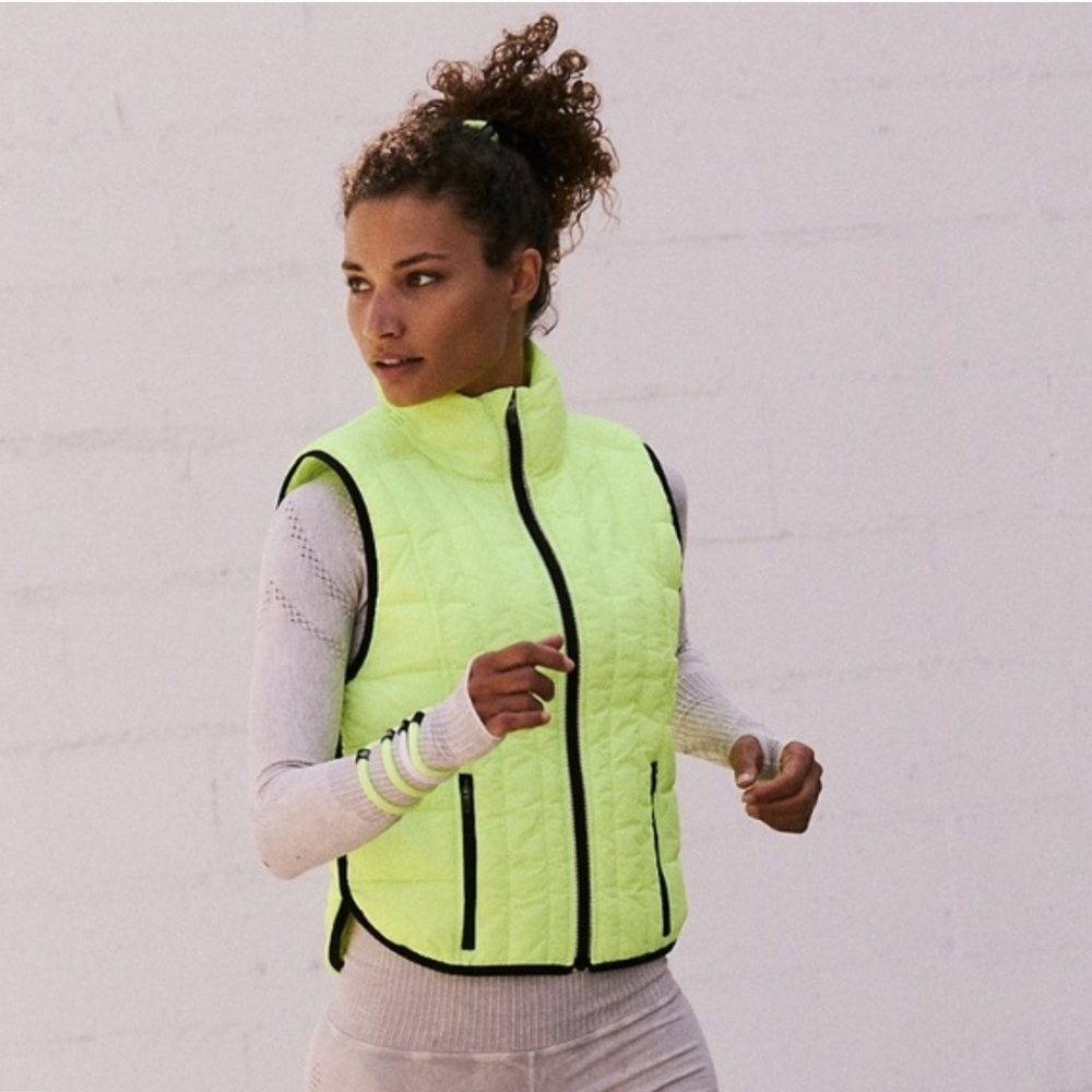 FREE PEOPLE MOVEMENT Run This Puffer Vest In Highlighter Yellow Small